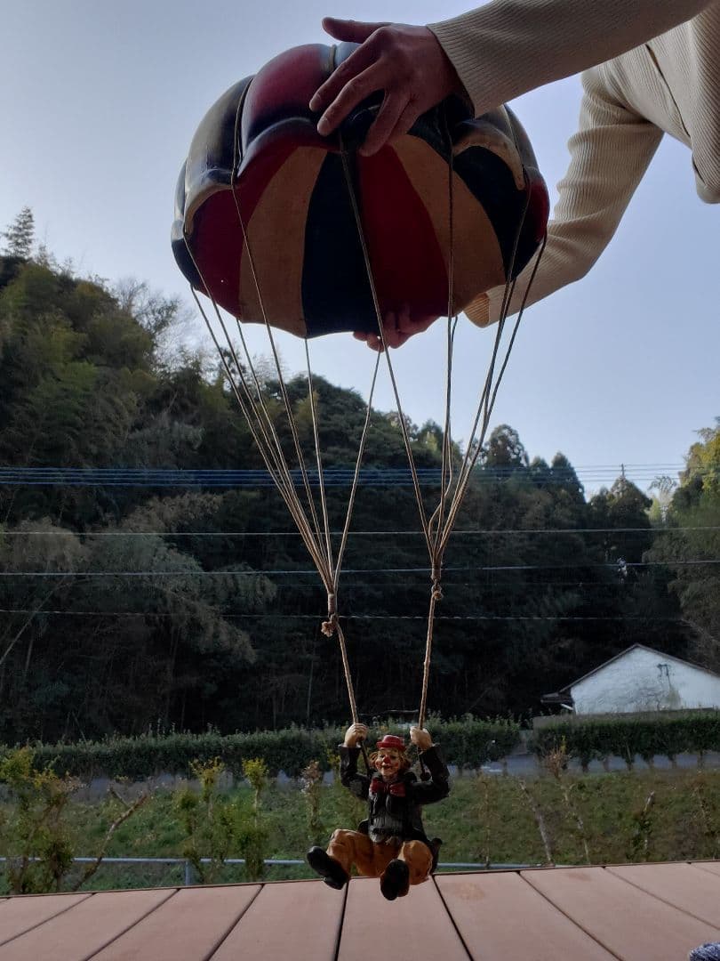 アンティークピエロ