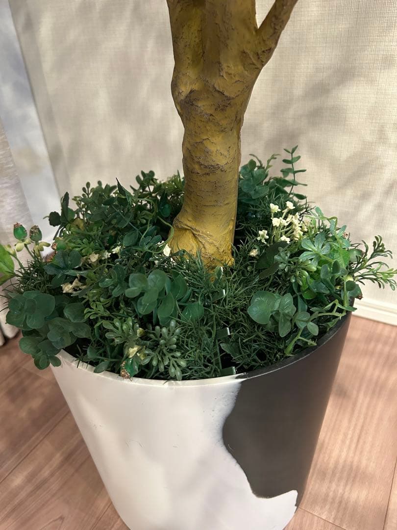 N*e様 人工観葉植物 鉢付き