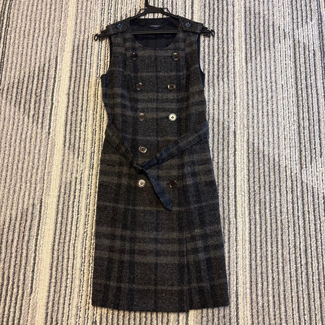 みえこ バーバリーロンドン ノースリーブワンピース サイズ36