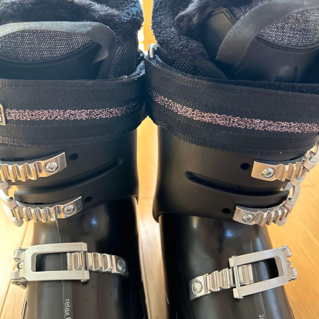 値下げ　新品同様ROSSIGNOL女性用スキーブーツスキー靴ブラック23-25