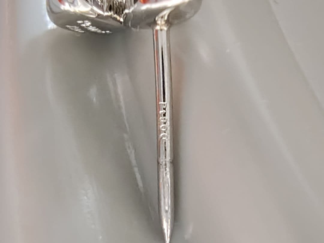 キョエちゃん　ロイヤルアッシャー ASSCHER ピンブローチ