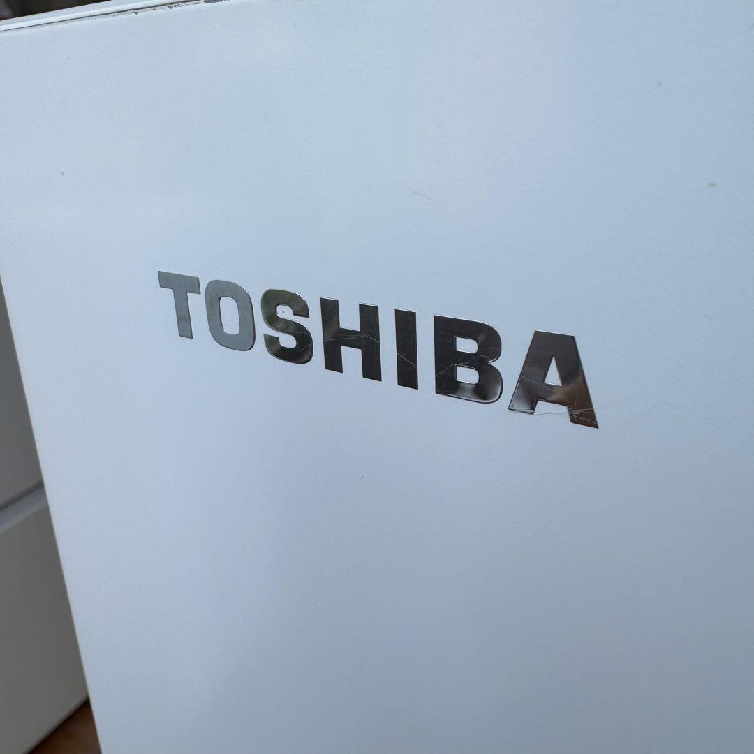 C7606■2023年製美品★東芝　冷蔵庫ホワイト　自動霜取り　一人暮らし　大型