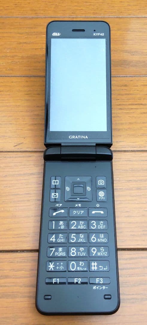 【美品】GRATINA KYF42 ブラック　携帯電話