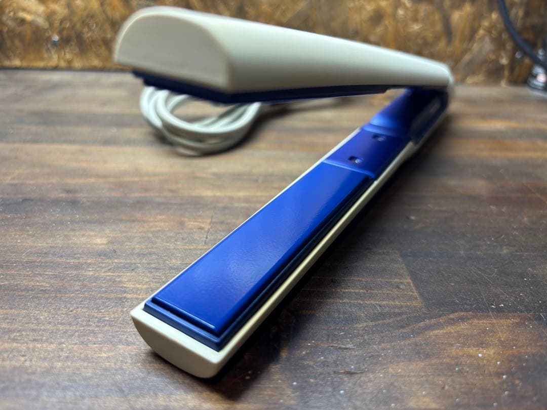 【正規品】ヘアビューロン 3D Plus リュミエリーナ ストレートアイロン