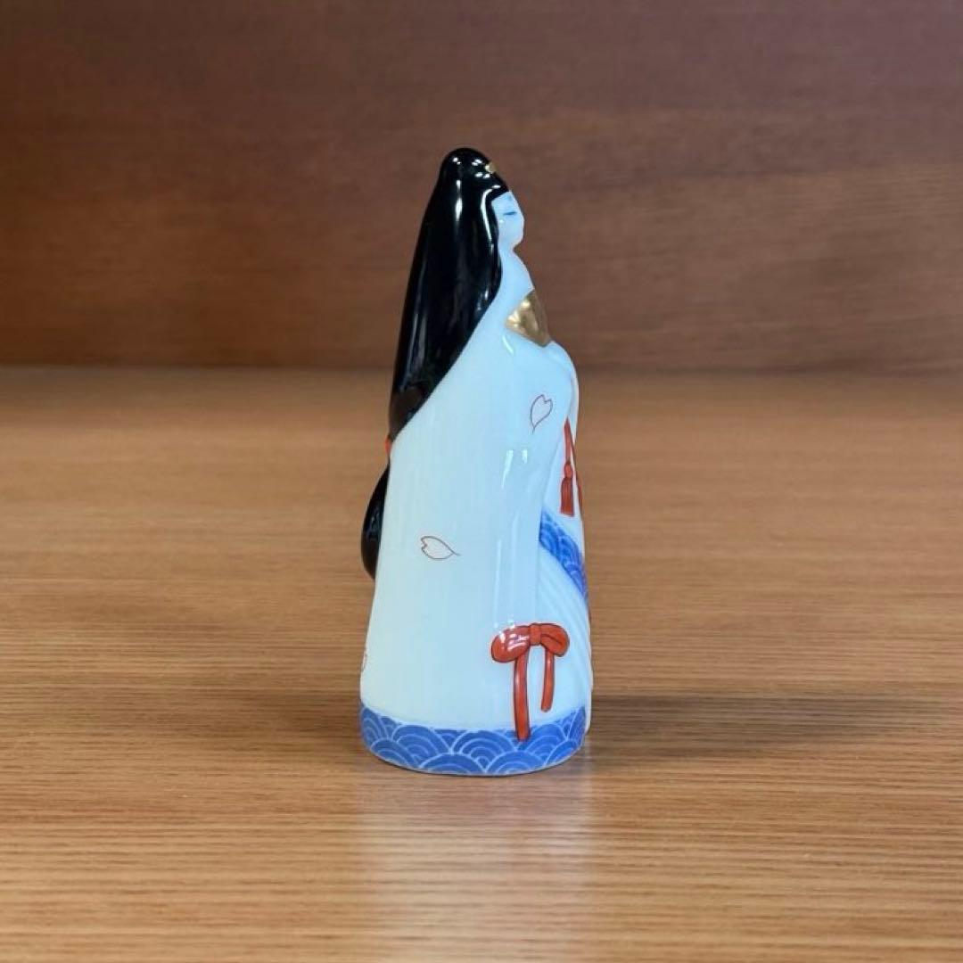 伊万里焼 畑萬陶苑 色絵金彩墨弾き青海波文 夫婦雛☆