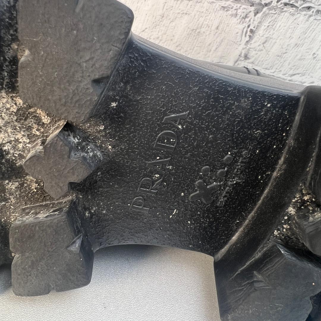 【最終処分SALE】PRADA プラダ チェルシーブーツ ブラック A-9198