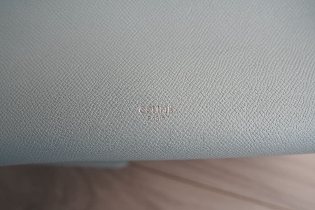 【セリーヌ(CELINE)】ハンドバックミントグリーン フラップ付き