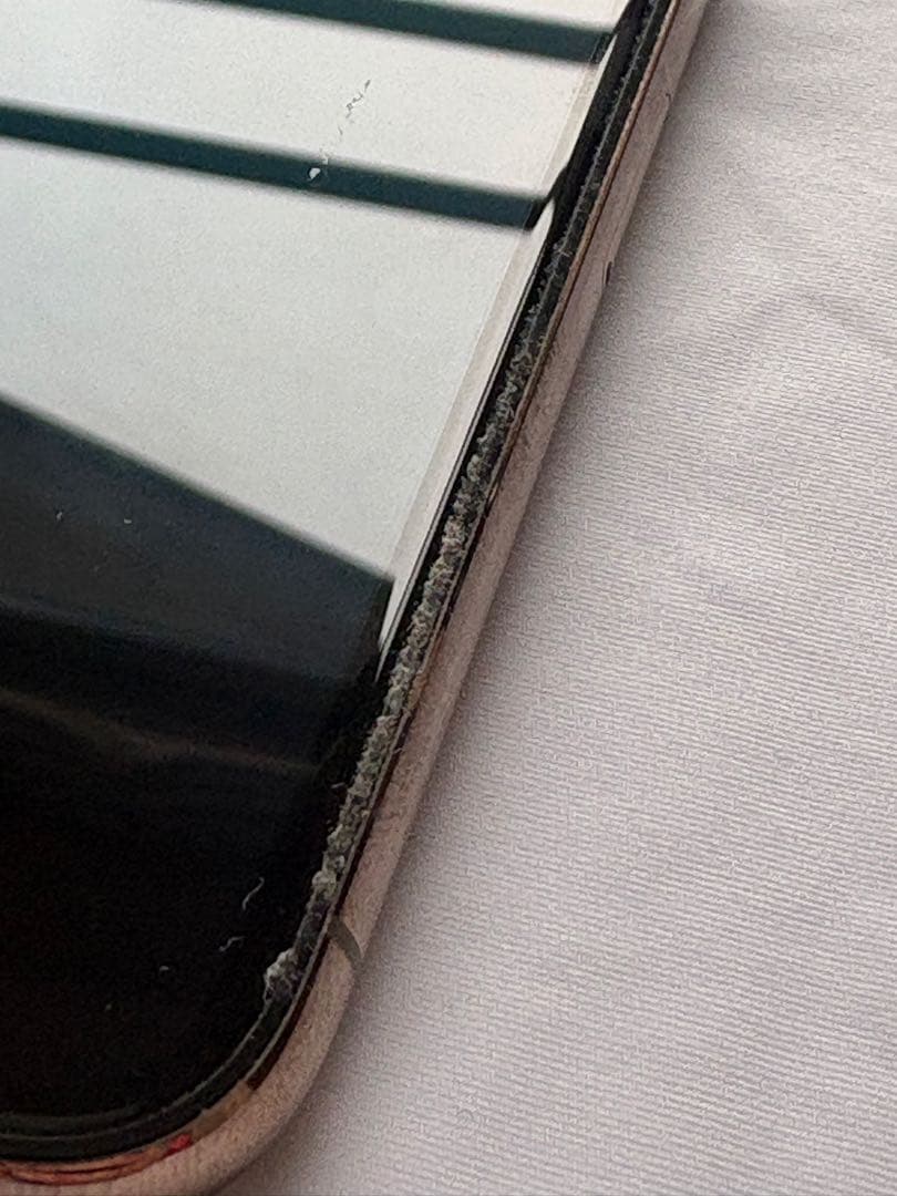 【動作不良なし・キズあり】Apple iPhone 11 ゴールド　64gd本体