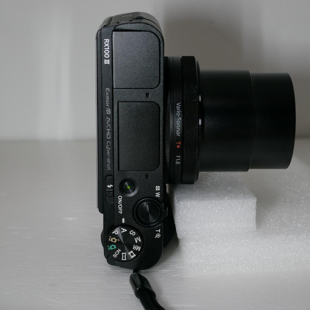 ★★良品完動品★高性能カメラ★ソニ－ サイバ－ショット DSC-RX100M3★