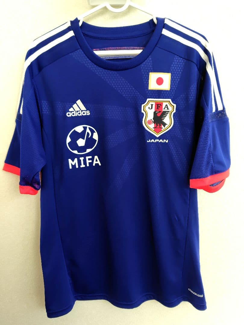 ウカスカジー　サッカー日本代表ユニフォーム