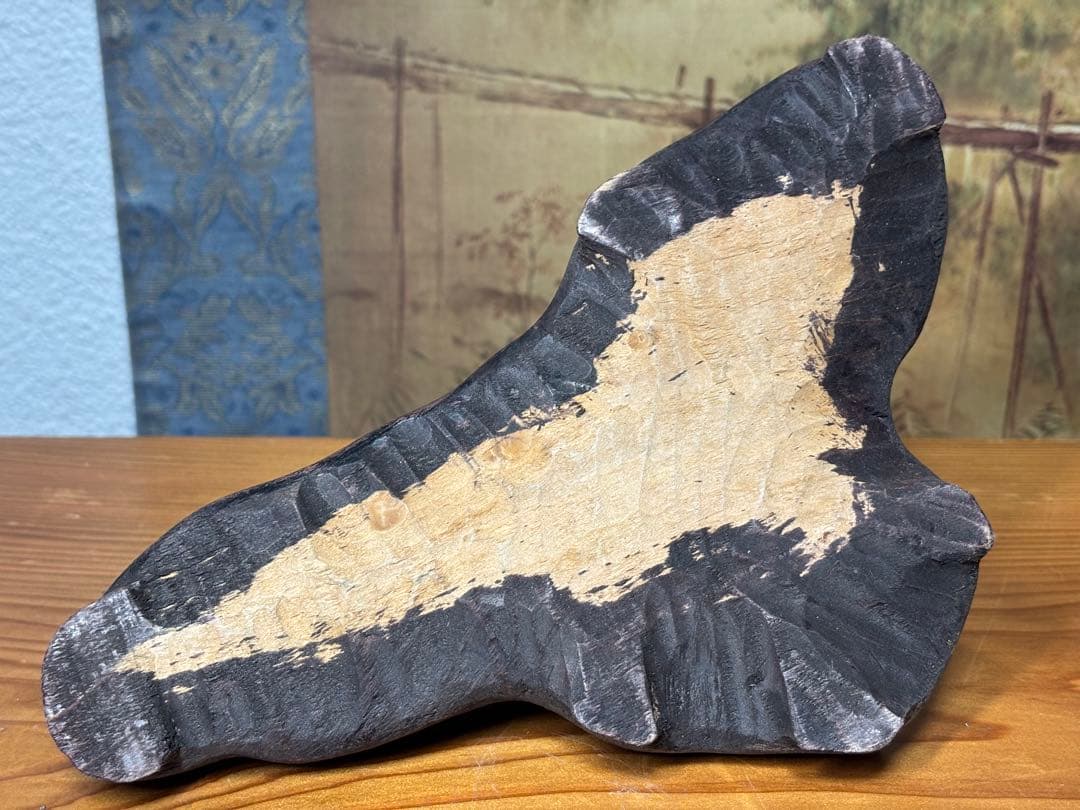 神居古潭石 真黒石 遠山 観賞用 水石 台座付