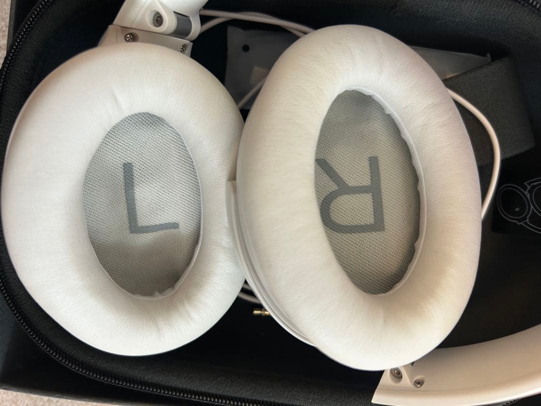 Bose QuietComfort 45 headphone　ホワイト