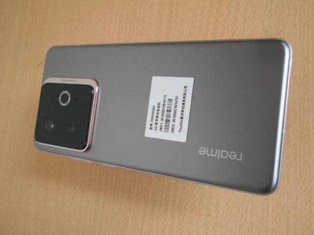 ★Realme GT7 Pro 12GB/256GB ほぼ未使用 即日発送可！★