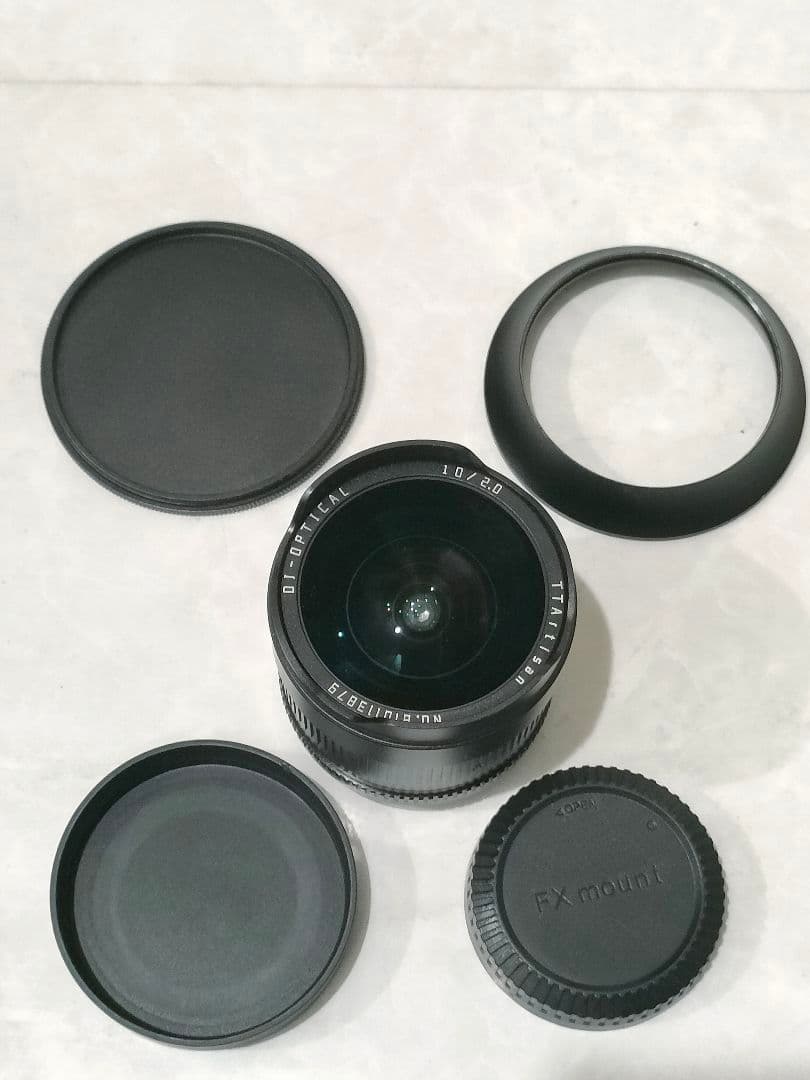 TTArtisan 10mm F2 広角レンズ