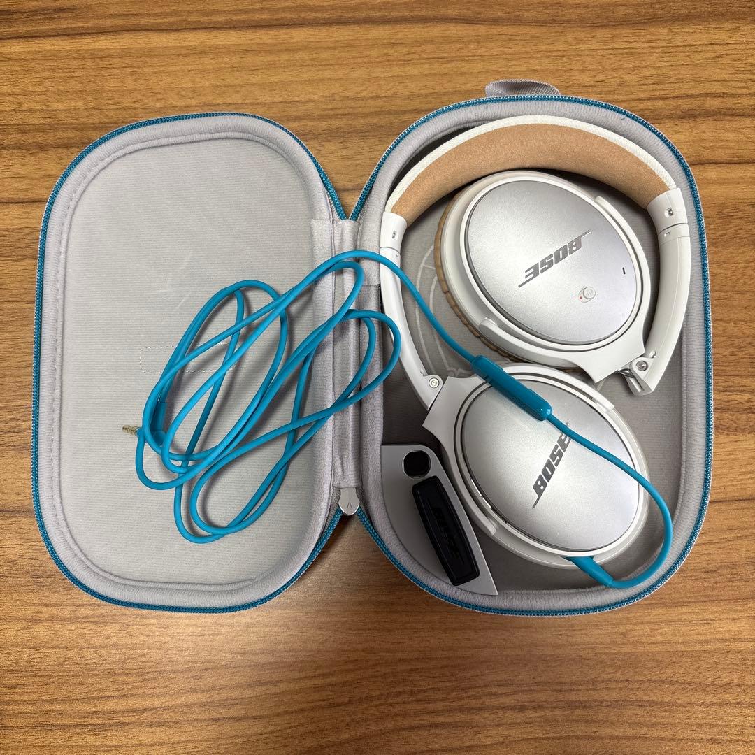 BOSEヘッドホン QuietComfort25