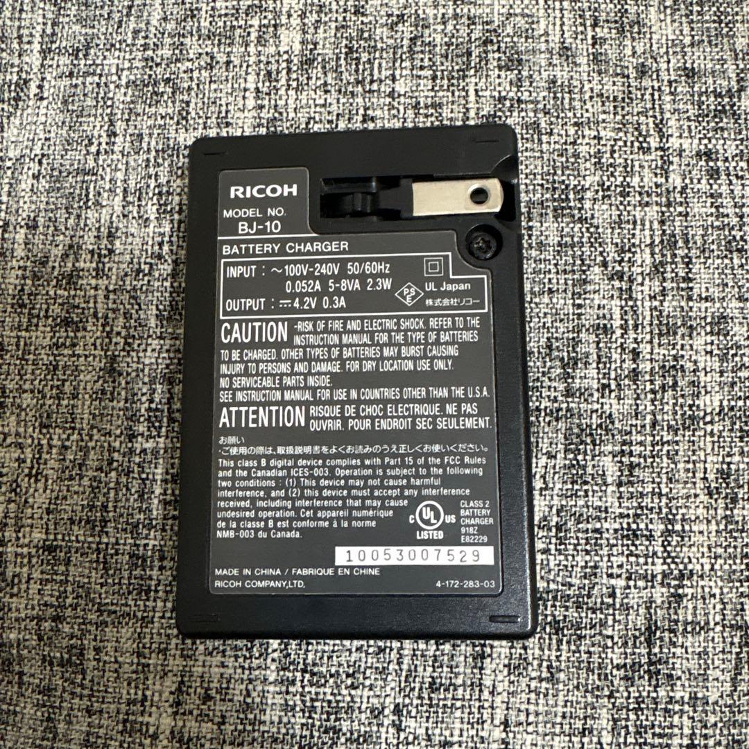 Ricoh CX3 デジタルカメラ ブラック