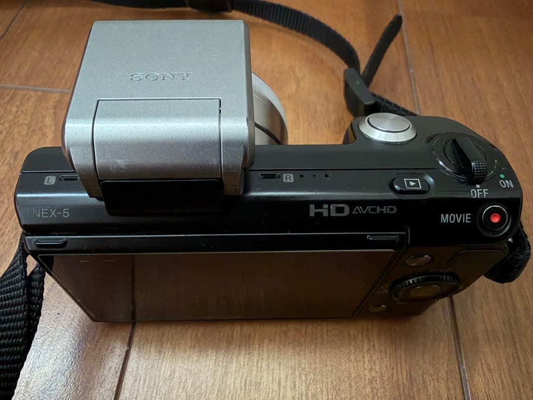 SONY α NEX-5 ミラーレス一眼カメラ 本体とレンズセット