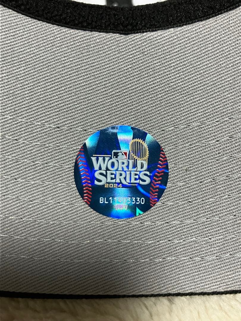 超レアアイテム　デコピン＆大谷サイン刺繍ドジャース2024 チャンピオンキャップ