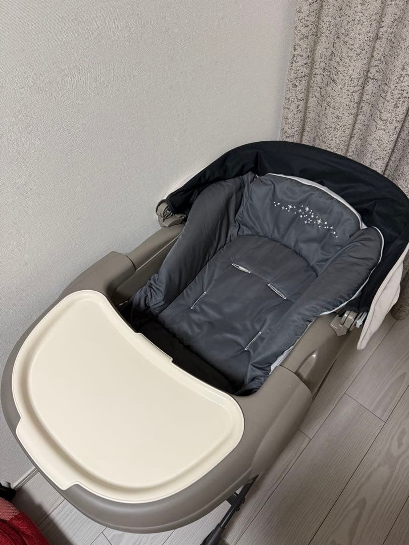 Combi ネムリラ(コードレス、オートスイング) ※ダッコシートプレミア付き