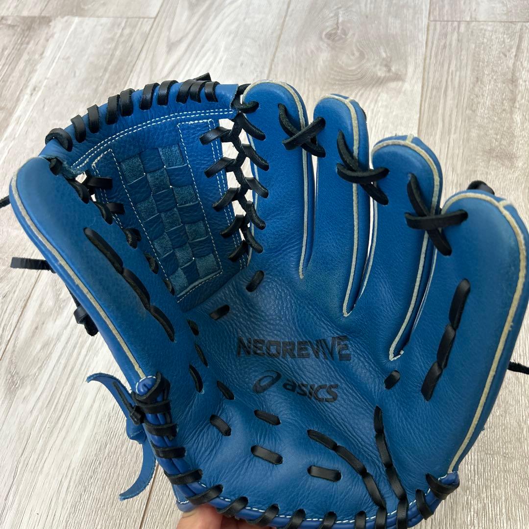 アシックス　軟式グローブ　投手/オールラウンド