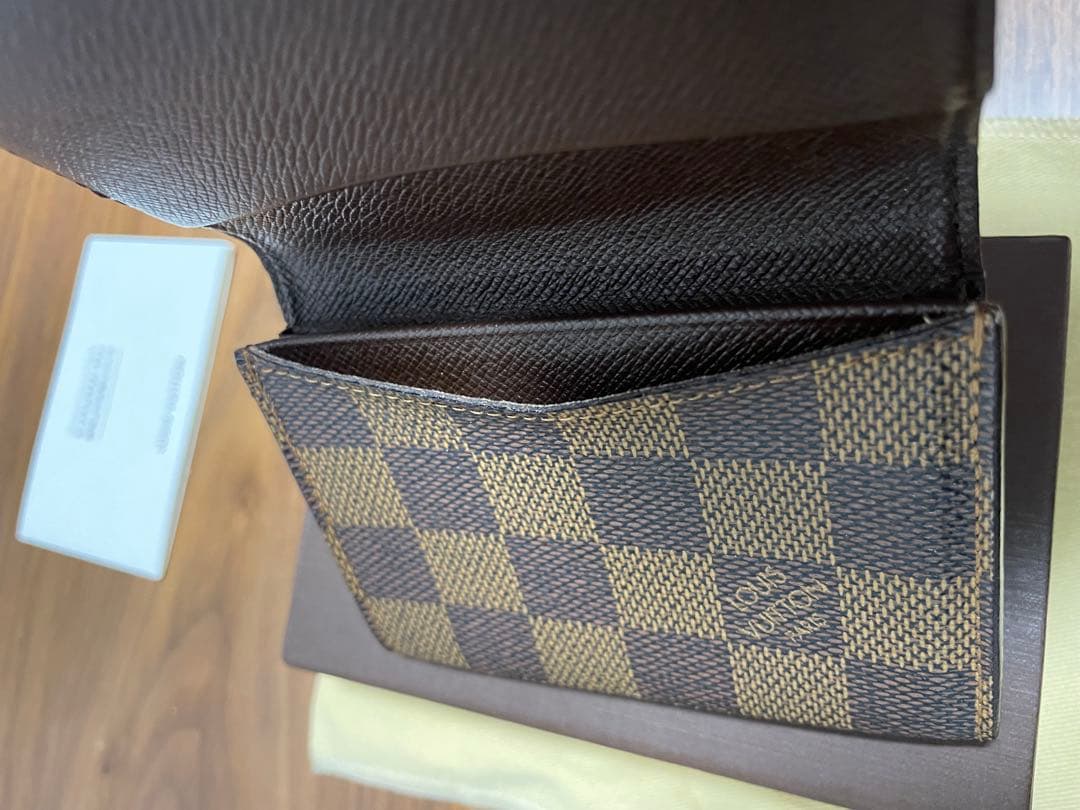 【美品箱付】LOUIS VUITTON ダミエ 名刺入れ
