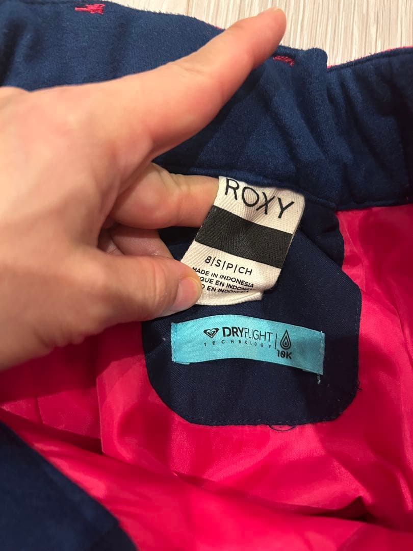 #最終値下げ　子ども用 スキーウェア　ROXY ロクシー　130