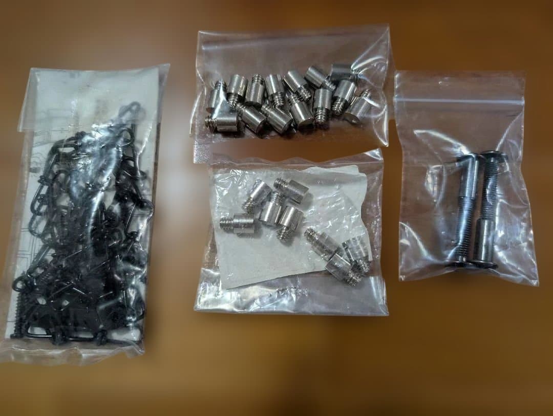 食器棚 カリモク　コロニアル　飾り棚 収納棚 本棚