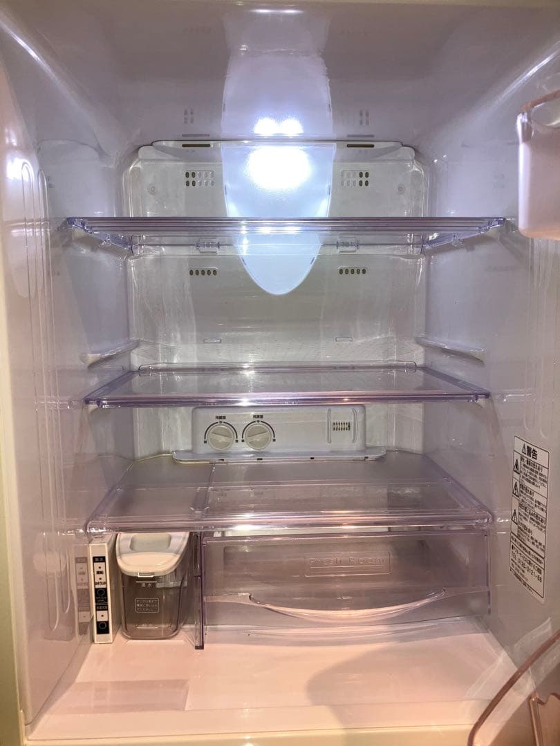 冷凍冷蔵庫 コンパクト3ドア 265L ベージュ レトロ 右開き日立 一人暮らし