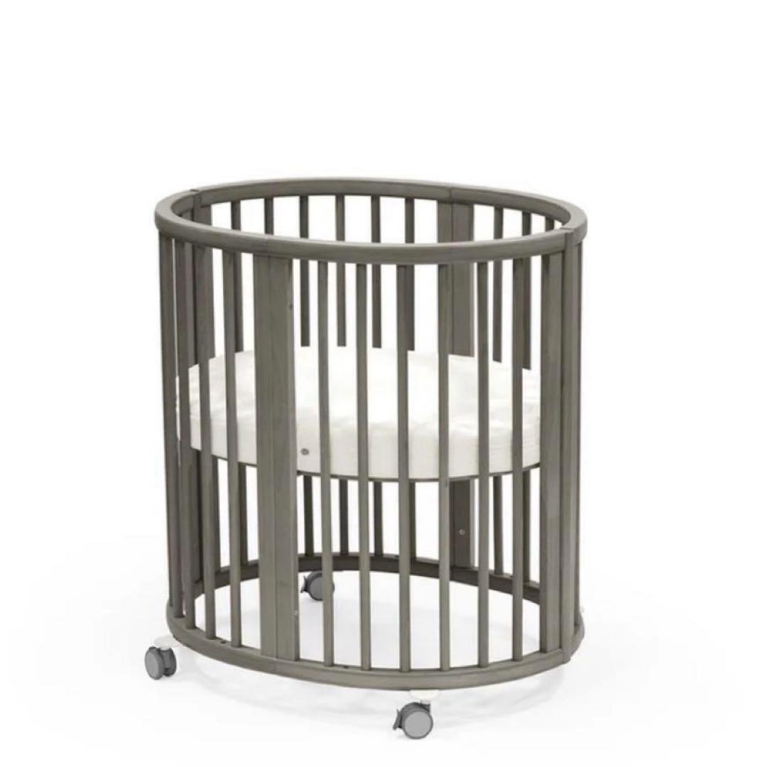 ストッケ ベビーベッド v2