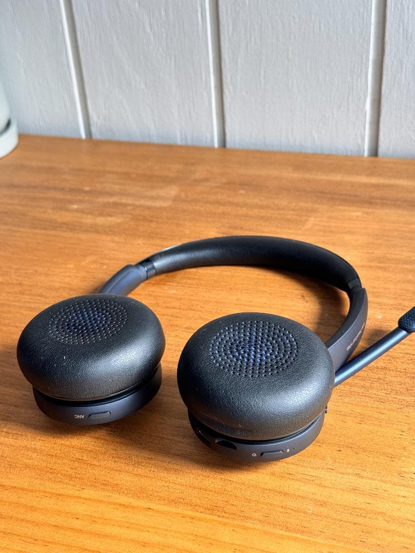 Anker PowerConf H700　専用スタンド／ケース／外箱付き