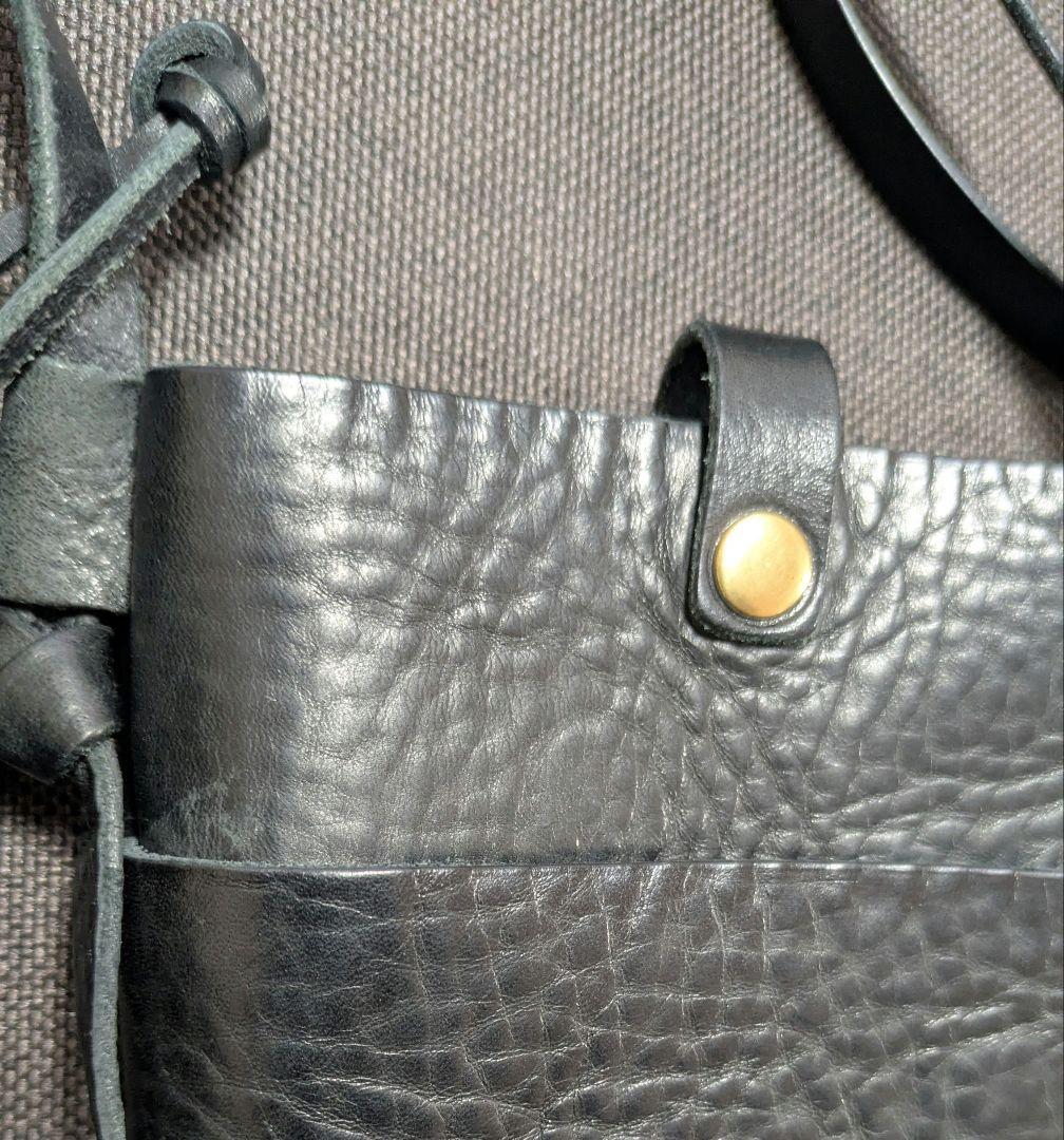 アナロジコ スマホショルダー　ポシェット　黒