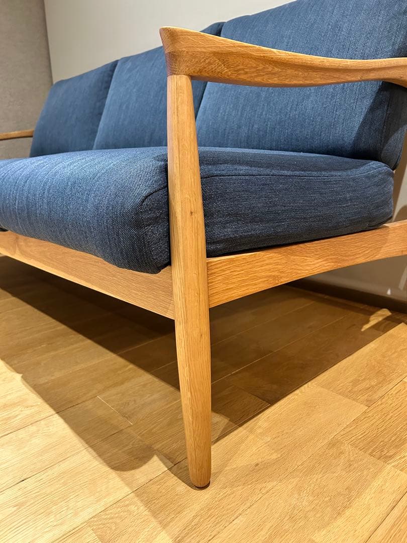 ペーパーナイフソファ風　3人掛け　ネイビー