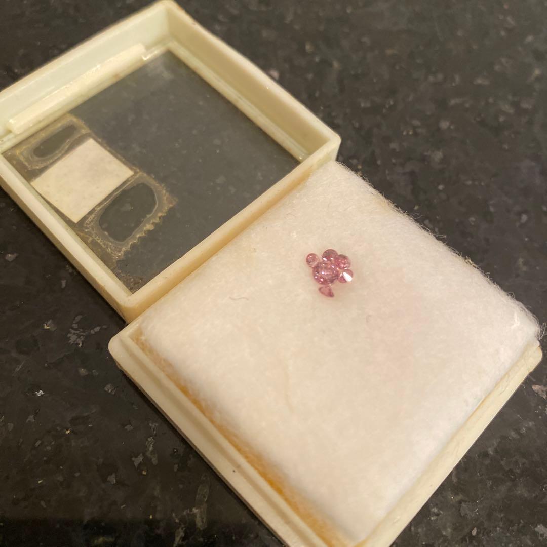 【お得♡】ピンクダイヤ　６粒