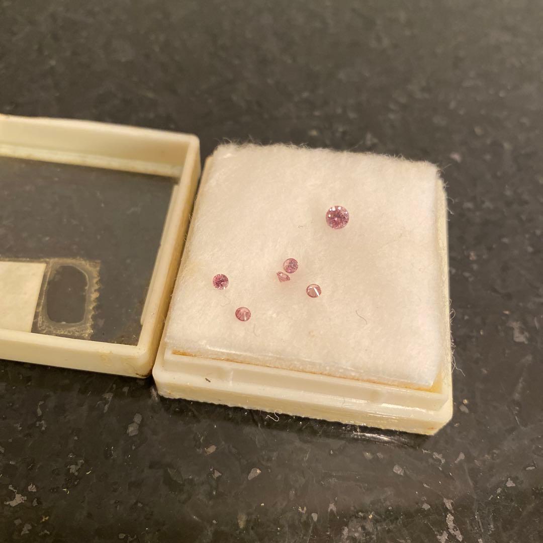 【お得♡】ピンクダイヤ　６粒