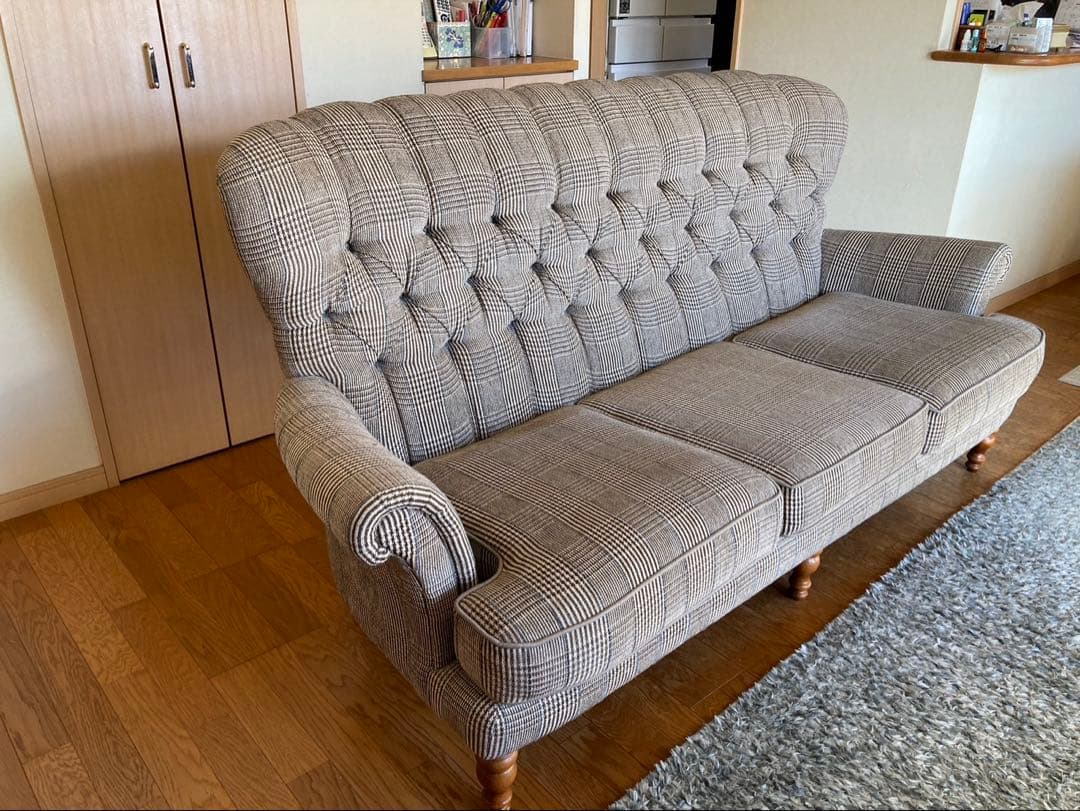 イギリス　アートフォーマ社　チェスターフィールド　ソファ