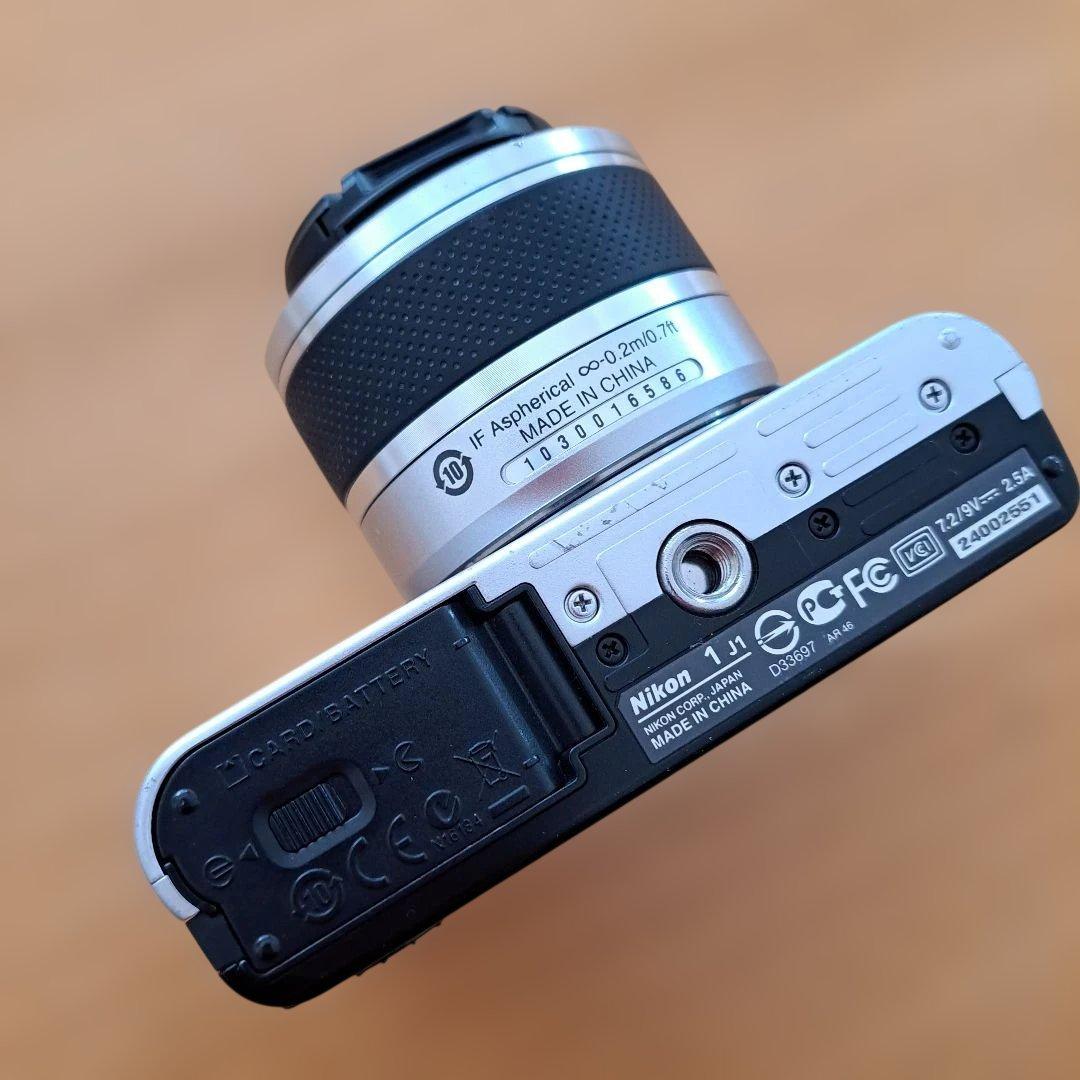 Nikon 1 J1 ズームレンズキット