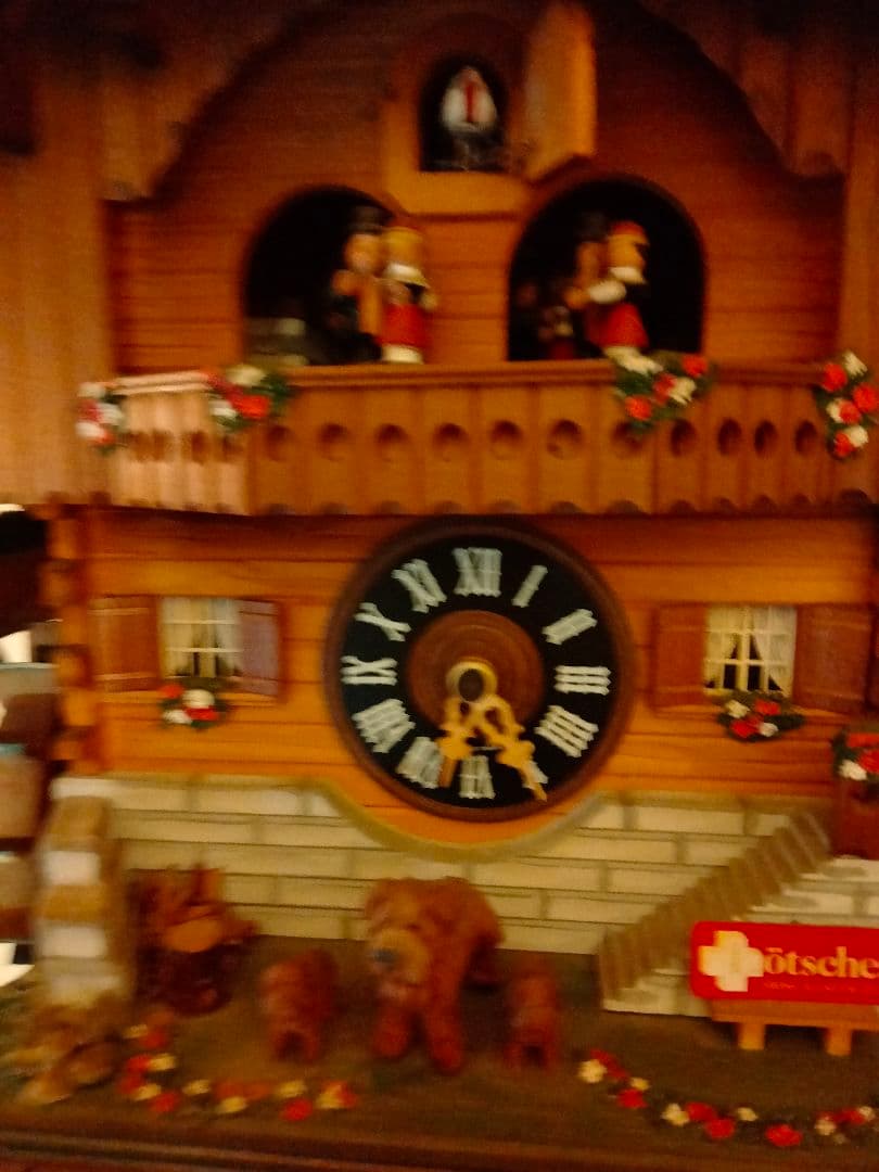 スイス製❥木製手作りククー時計 ❥直接手渡し限定