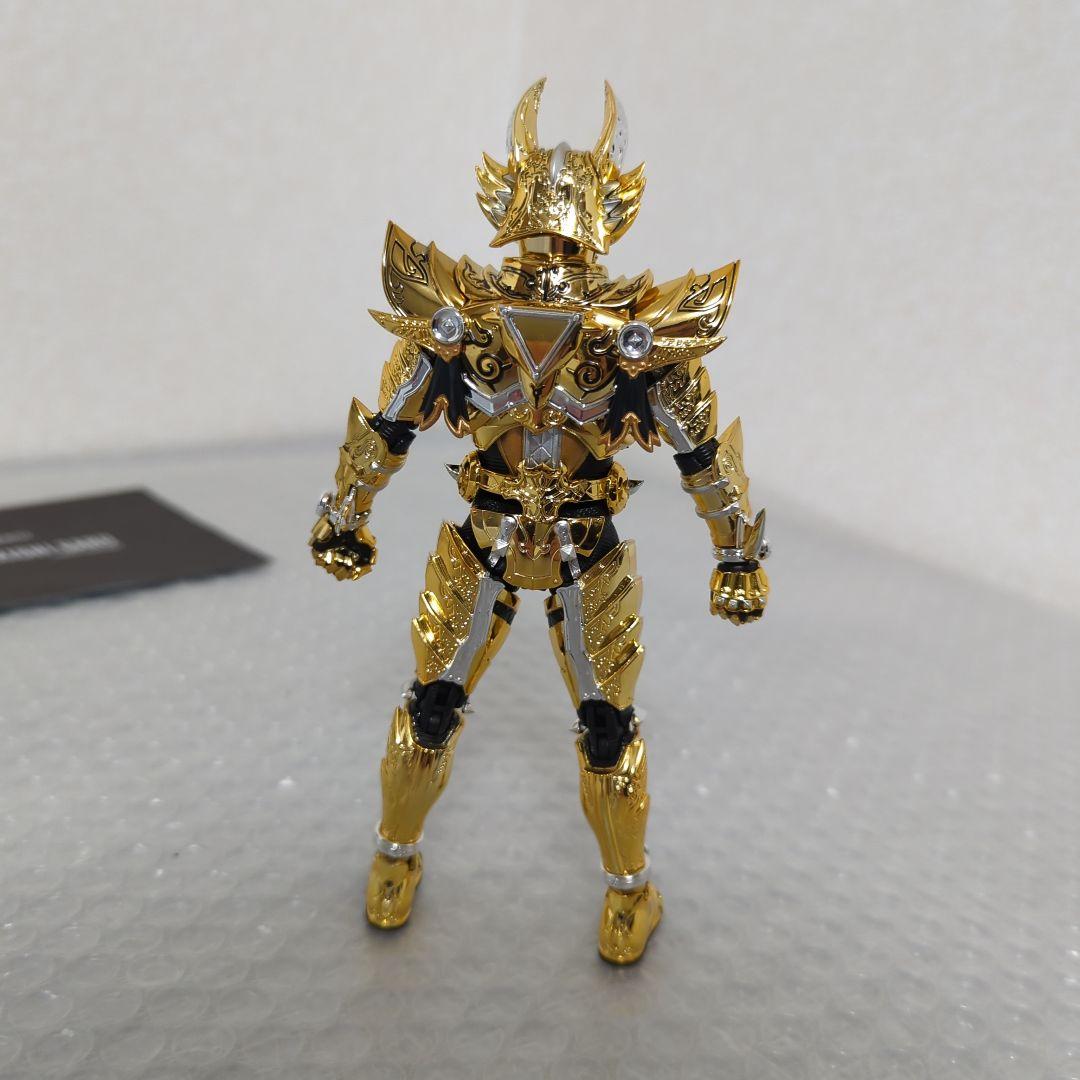 ※専用中【希少・美品】S.H.フィギュアーツ 黄金騎士ガロ 冴島雷牙 真骨彫製法
