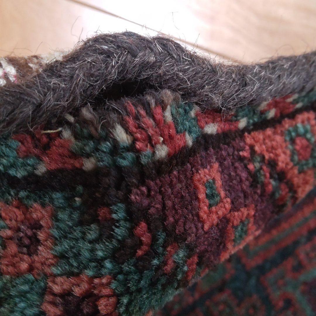 タイマニバルーチ　小さなラグ