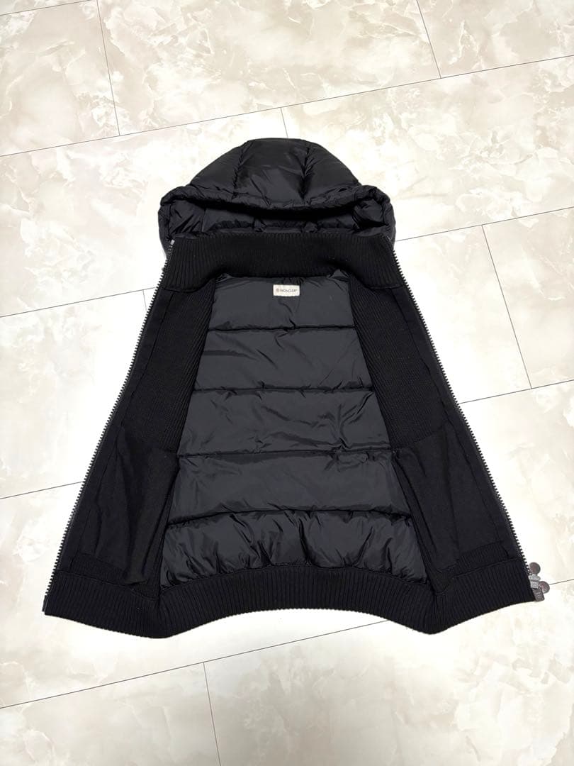 モンクレール ダウンニットベスト