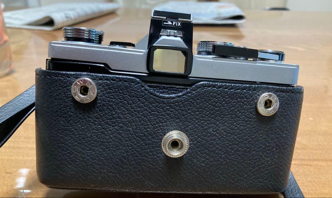 一眼レフフィルムカメラオリンパスOM-1&フラッシュ& 脚立