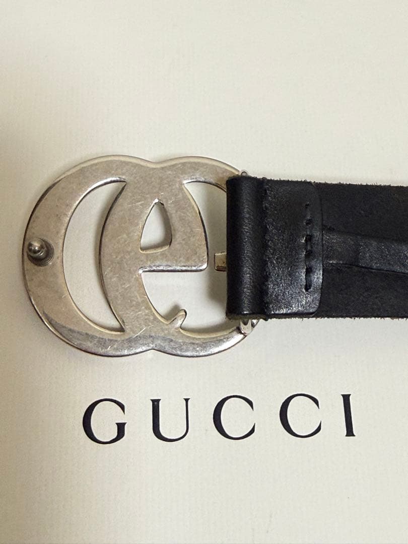 GUCCI ブラック レザー ベルト GGロゴ
