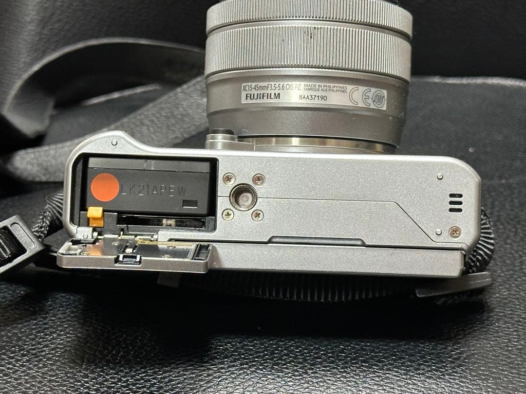 Fujifilm X-A5 コンパクトデジタルカメラ
