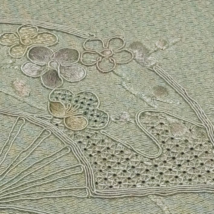 ゆりのはな　付下げ　汕頭刺繍　扇子柄　ちりめん　トール　薄山葵色　正絹　H609