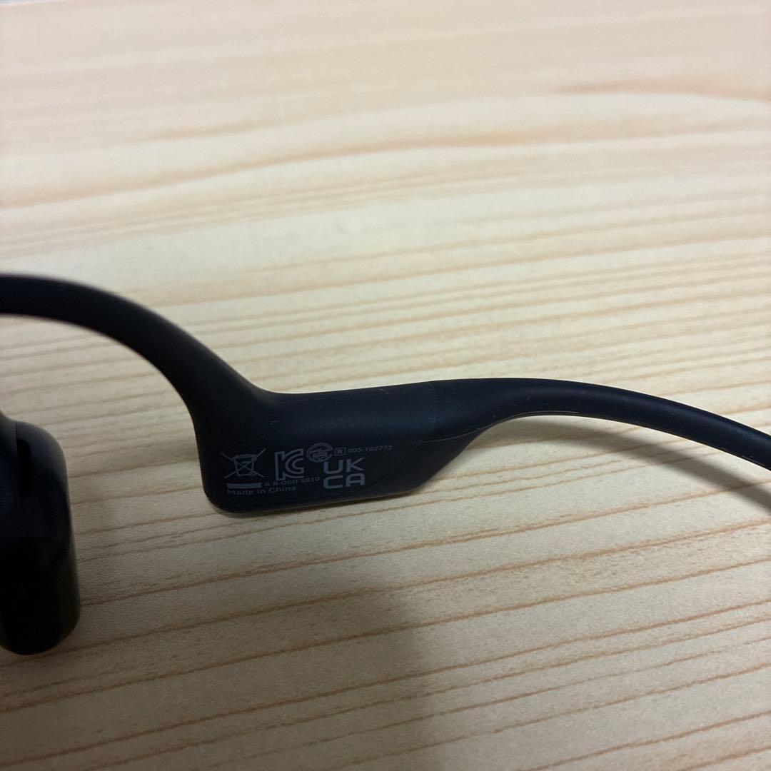 SHOKZ OPENRUN PRO 骨伝導イヤホン S810　ケーブル付属