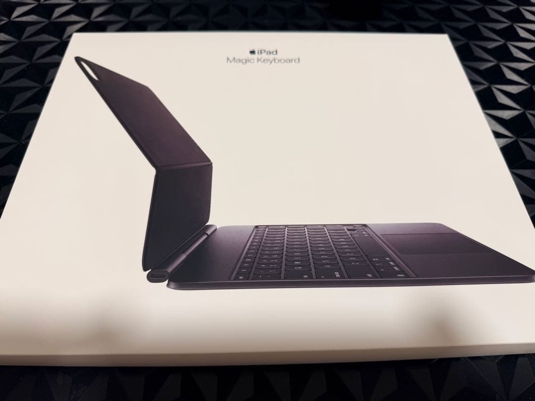 iPad Magic Keyboard 13インチ 日本語 ブラック