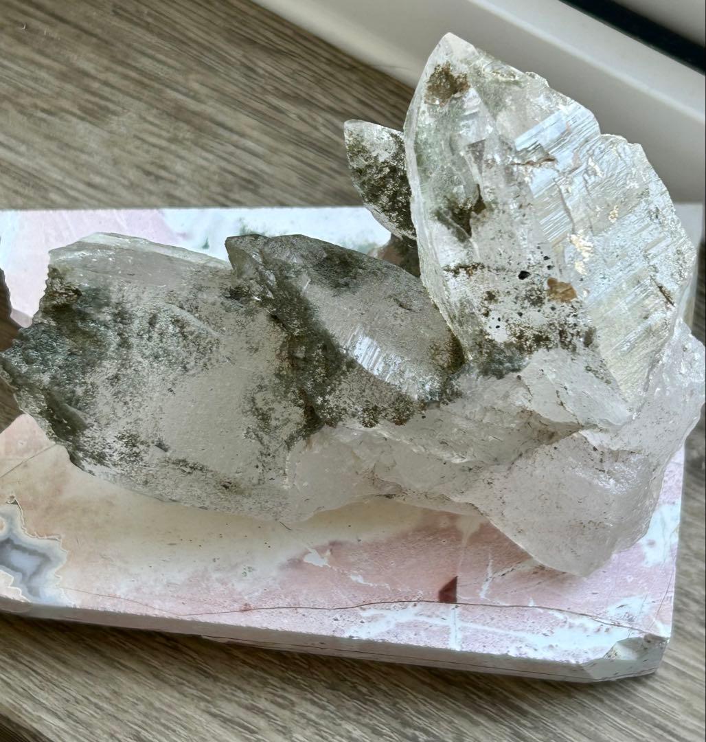 ガネッシュヒマール産 ヒマラヤンクォーツ クローライト