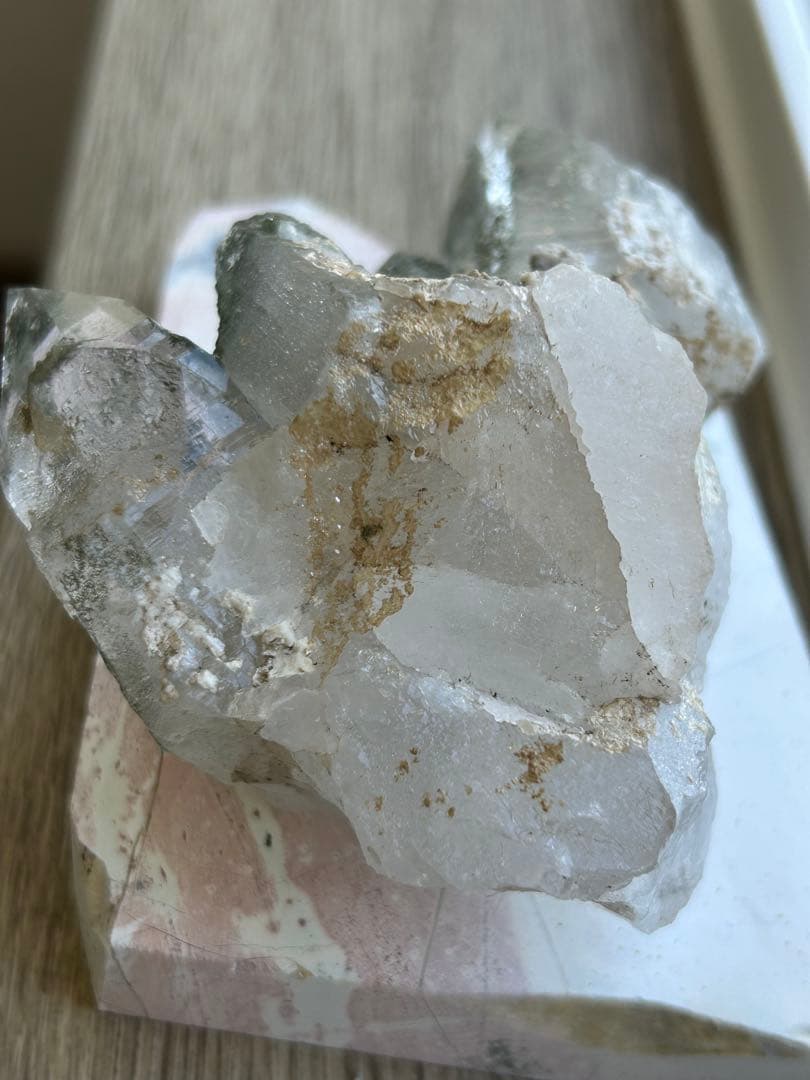 ガネッシュヒマール産 ヒマラヤンクォーツ クローライト