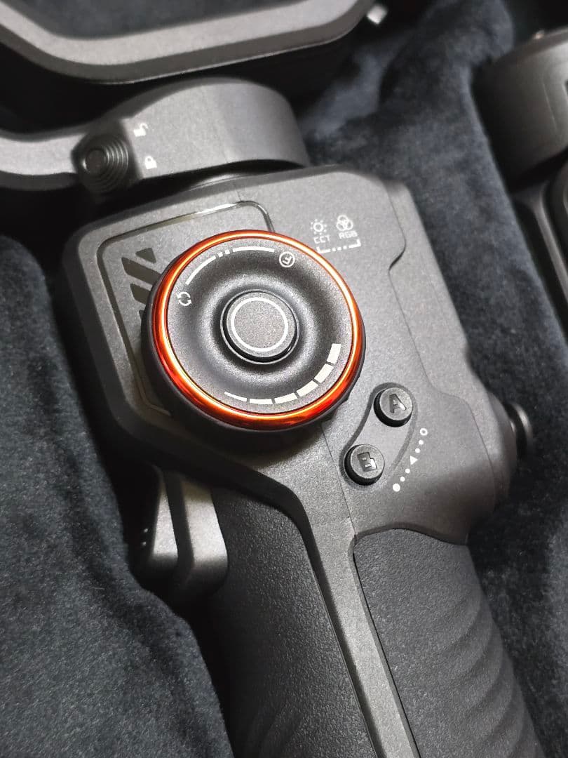 hohem iSteady M7 スマホジンバル