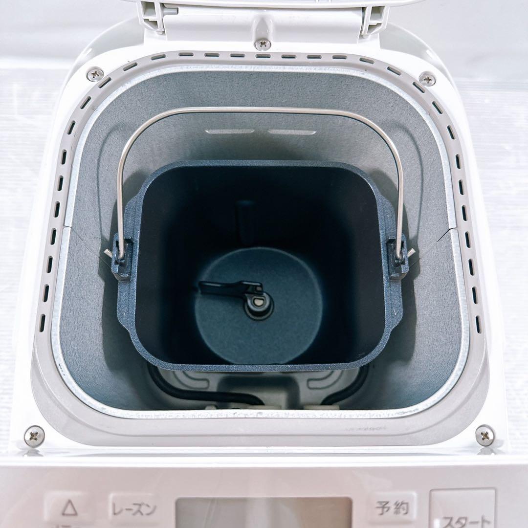 【極美品】 Panasonic ホームベーカリー 1斤 SD-MT3 ホワイト